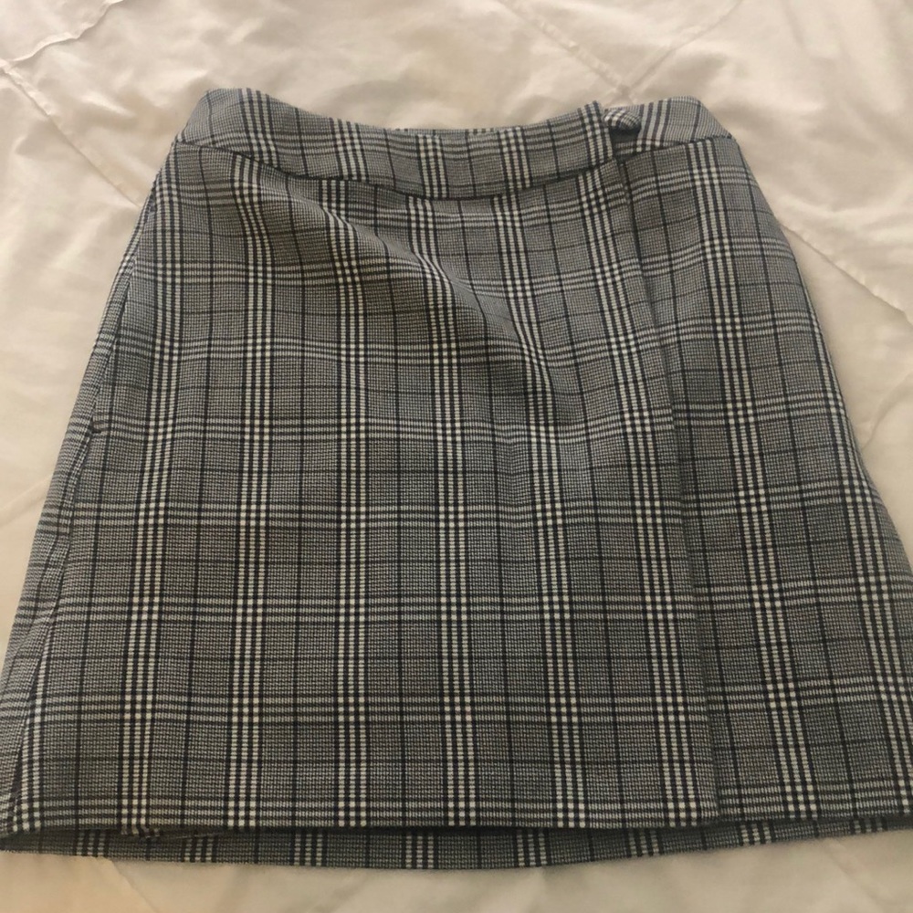 Cute plaid skirt
